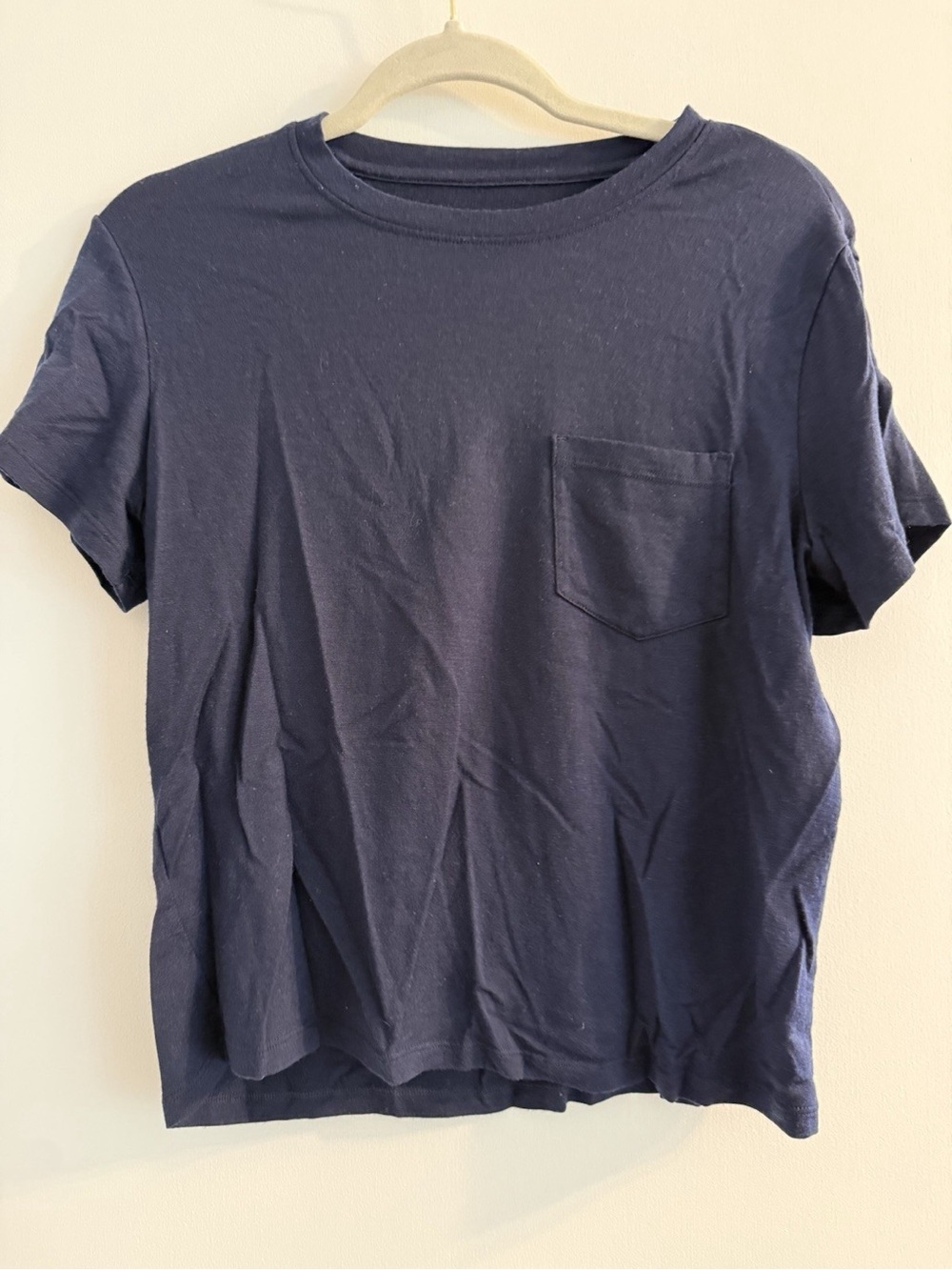 Unbound Merino T-shirt 100% Wool Small Navy Chest Pocket